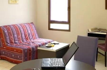 Residencia La Barbacane