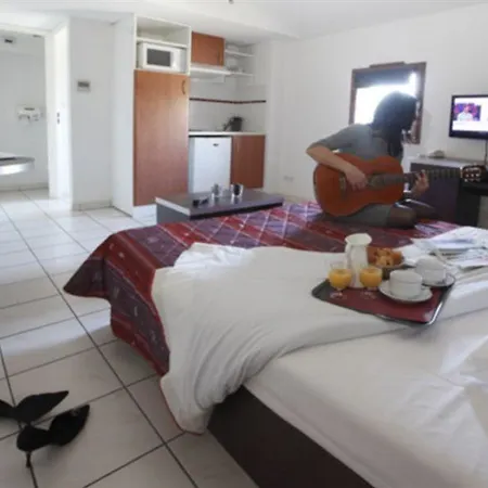 Residencia La Barbacane 3*