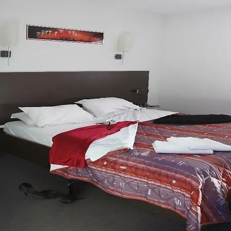 Hotel Adonis Carcassonne