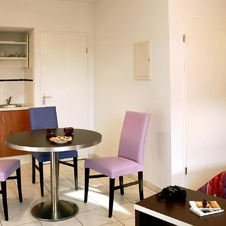 Residencia La Barbacane 3* Carcasona