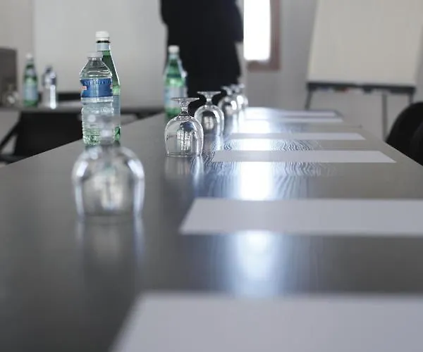 アドニス ホテル