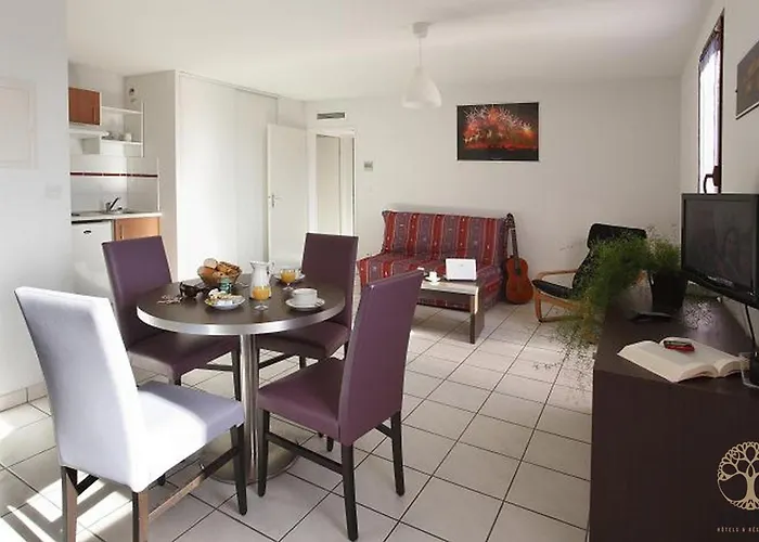 Adonis Hotel Carcasona