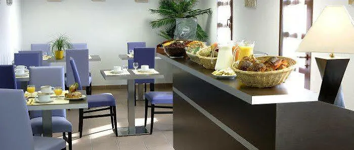 Adonis Hotel Carcasona